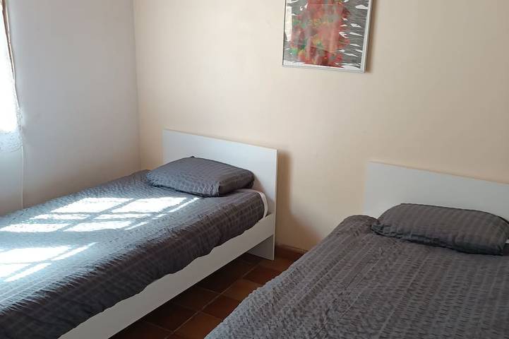 Location de vacances pour 8 personnes, avec jardin et terrasse à Boisredon - 4