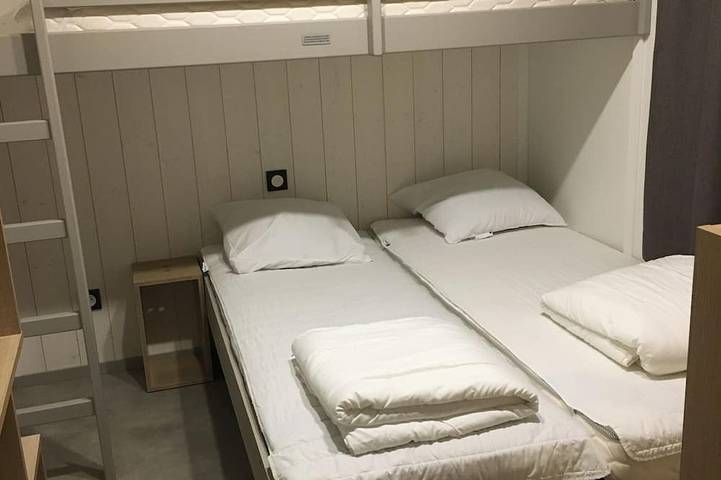 Chalet for 7 people, with pool and terrace - 1