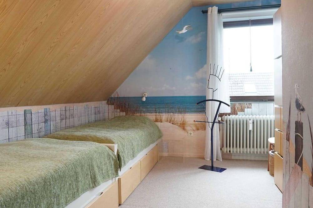 Ganze Wohnung, Lilos Auszeit - Großräumige Fewo für 4 Pers. in Strandnähe in Hemmelsdorfer See, Timmendorfer Strand