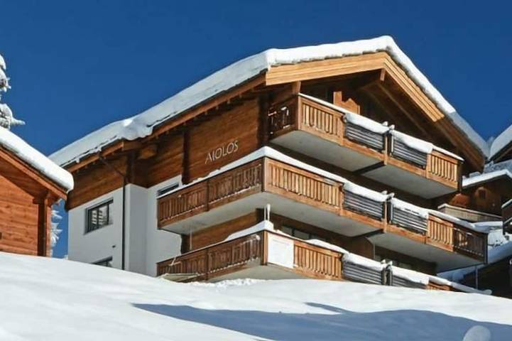 Chalet für 6 Personen, mit Balkon und Whirlpool in Zermatt