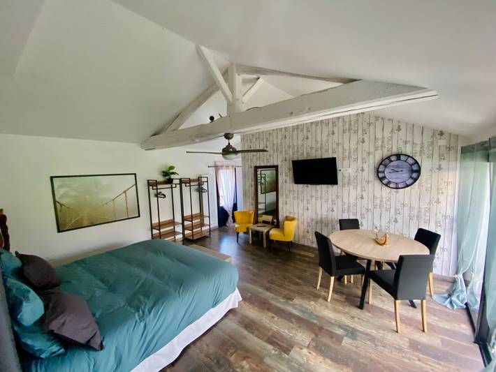 Gîte für 4 Personen „La Cour de la Forêt“ mit Pool und privater Terrasse in Saint-Mars-de-Coutais, Nantes und Umgebung