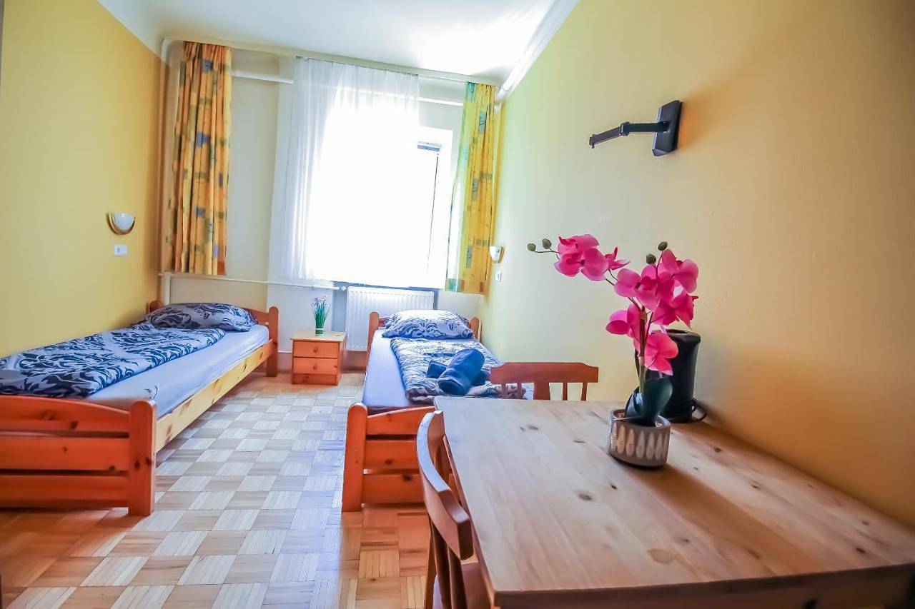 Ganze Wohnung, Small Double Room in Wien, Donau Niederösterreich