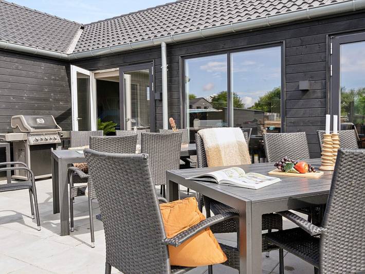 Ferienhaus für 20 Personen, mit Balkon und Terrasse sowie Pool in Mommark - 2