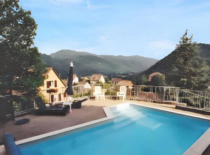 Gîte pour 4 personnes, avec piscine et jardin à Oderen - 3