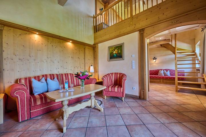 Hotel für 2 Personen, mit Terrasse und Garten sowie Sauna, kinderfreundlich in Rosenheim - 3