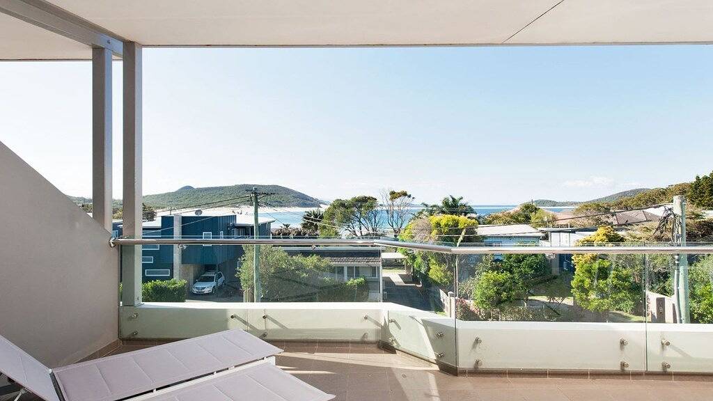 Ganze Wohnung, Barefoot Bliss 4, 6-10 Market Street - Surfside Apartments in Fingal Bay, Hunter Valley