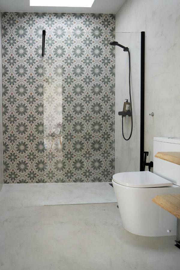 Location de vacances pour 2 personnes, avec terrasse ainsi que vue et jardin à Azenhas do Mar - 3