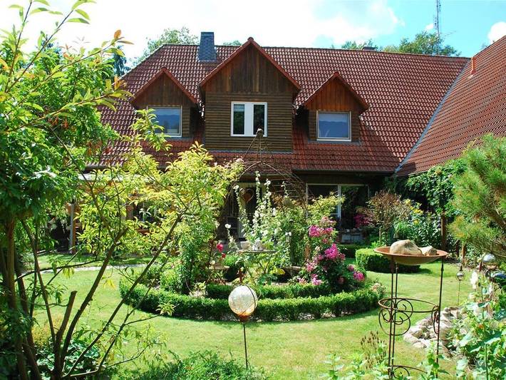 Ferienhaus für 5 Personen, mit Terrasse und Garten in Schneverdingen - 2