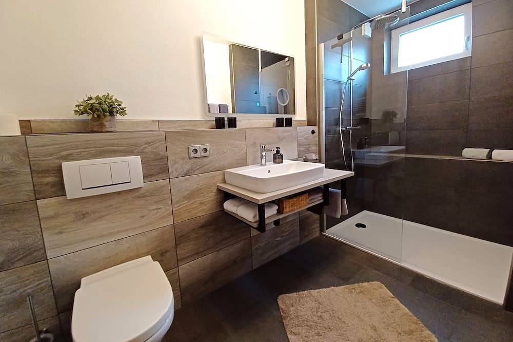 Ganze Wohnung, 4**** Ferienwohnung 'Wiesengrund' direkt am Nationalpark Kellerwald-Ederse in Altenlotheim, Frankenau