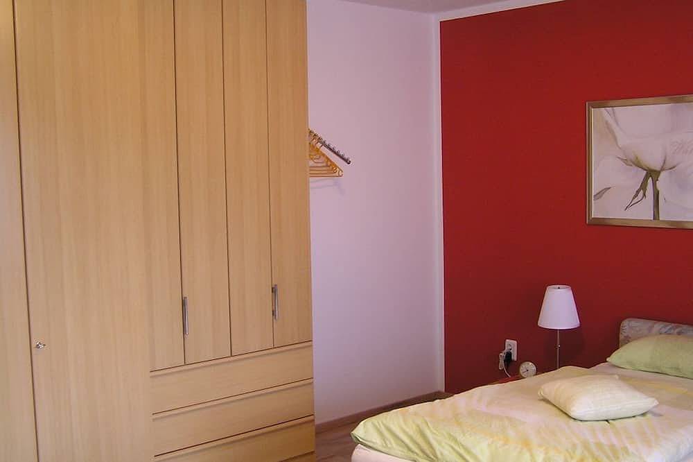 Ganze Wohnung, 2-room apartment/terrace in Bad Bocklet in Bad Bocklet, Rhön-Bayern