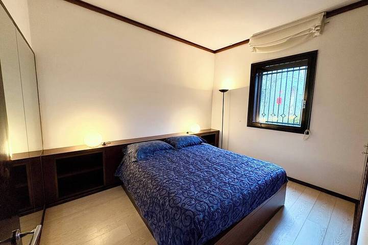 Appartamento intero, Oasi Lèsia - La Casa sul Lago - spiaggia e piscina in Lesa, Lago Maggiore (Piemonte)