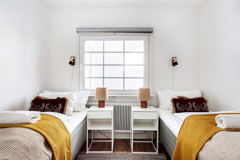 Sunset Getaway Group House in Malmö in Malmö, Svenske Østersjøen