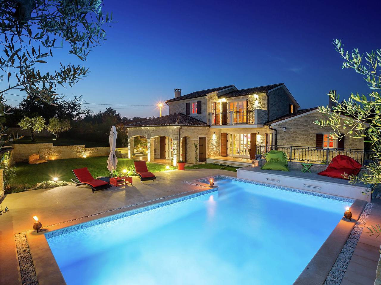 Villa bei Poreč mit Pool und Garten in Baderna, Zentralistrien