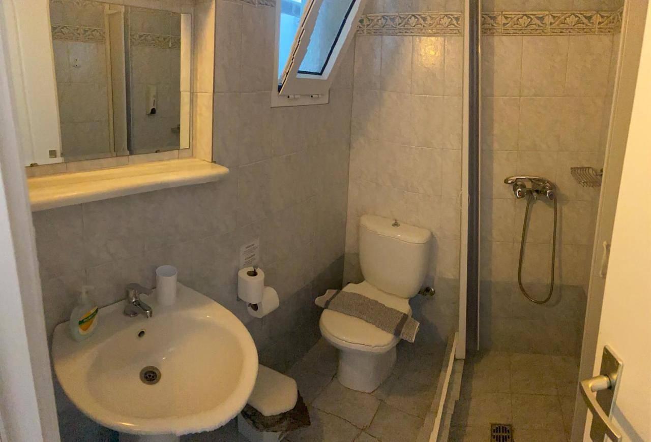 Elpis Rooms in Mylopotas, Chora (Ios)