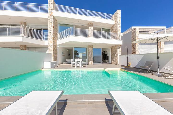 Villa per 9 persone, con Balcone/Terrazza e Piscina in Santa Maria di Leuca