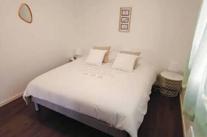 Location de vacances pour 2 personnes, avec jacuzzi et jardin, animaux acceptés dans Saint-Pierre-de-Curtille - 3