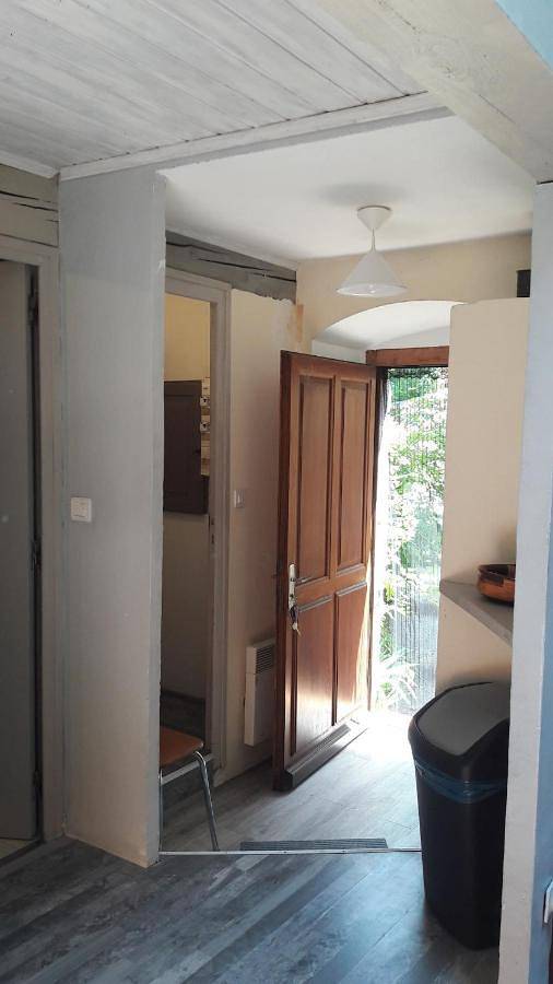 Location de vacances pour 3 personnes, avec balcon à Romeyer - 4