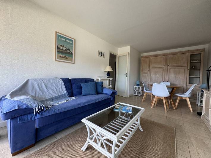 Ganze Wohnung, Modernes Studio 2* mit Balkon, St Palais Zentrum, sicherer Parkplatz in Saint-Palais-sur-Mer, Côte de Beauté