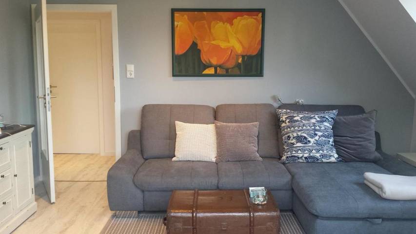 Ferienwohnung für 2 Personen, mit Balkon und Terrasse sowie Garten und Ausblick in Rösrath