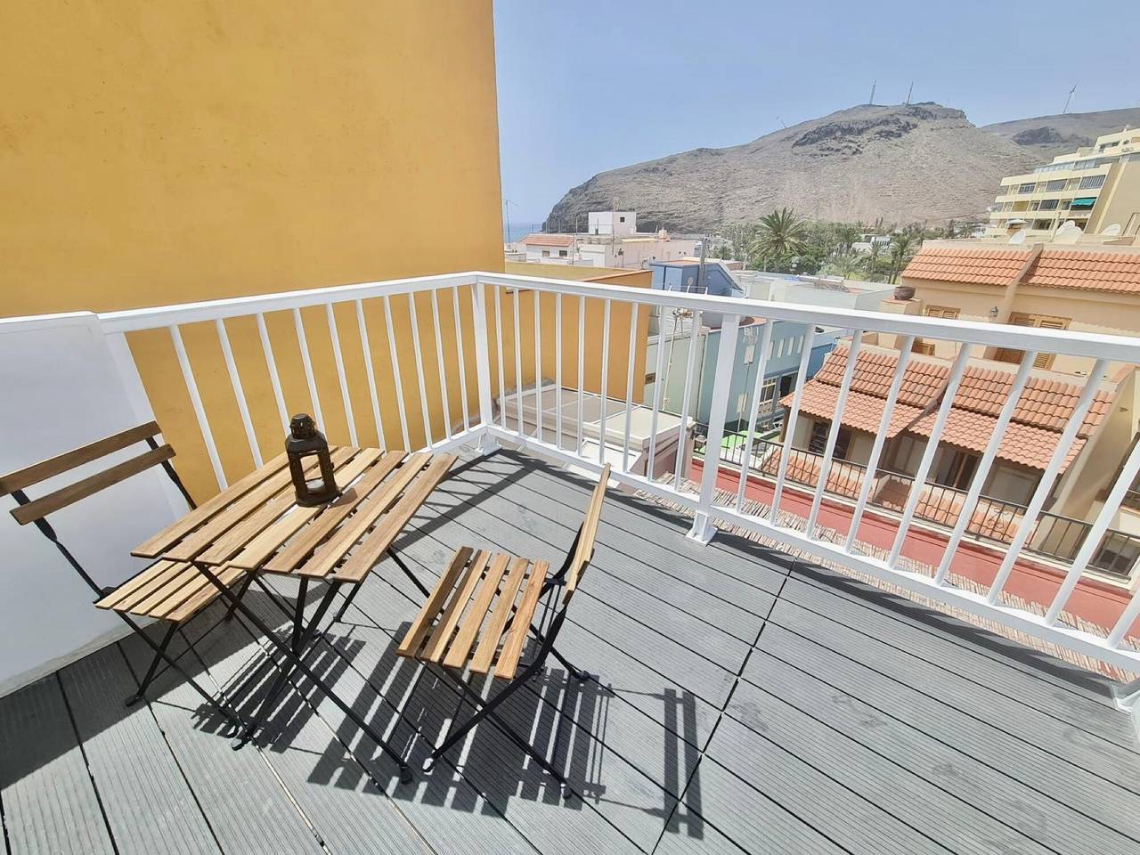 Appartement entier, Appartement 'Apartamento La Pista Sur' avec vue sur la mer, terrasse privée et Wi-Fi in San Sebastián de la Gomera, La Gomera