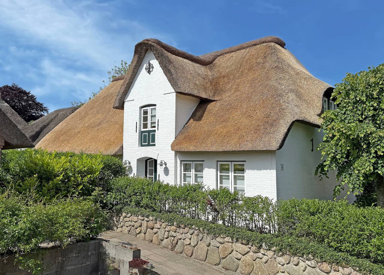 Ferienhaus 'Reethaus1799' mit privater Terrasse, privatem Garten und Wi-Fi in Wyk auf Föhr (Stadt), Wyk auf Föhr
