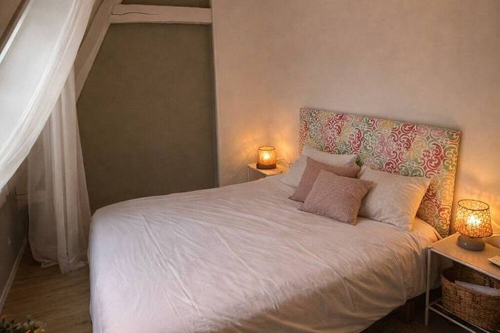 Location de vacances pour 8 personnes, avec jacuzzi et jardin, animaux acceptés à Jumièges - 3