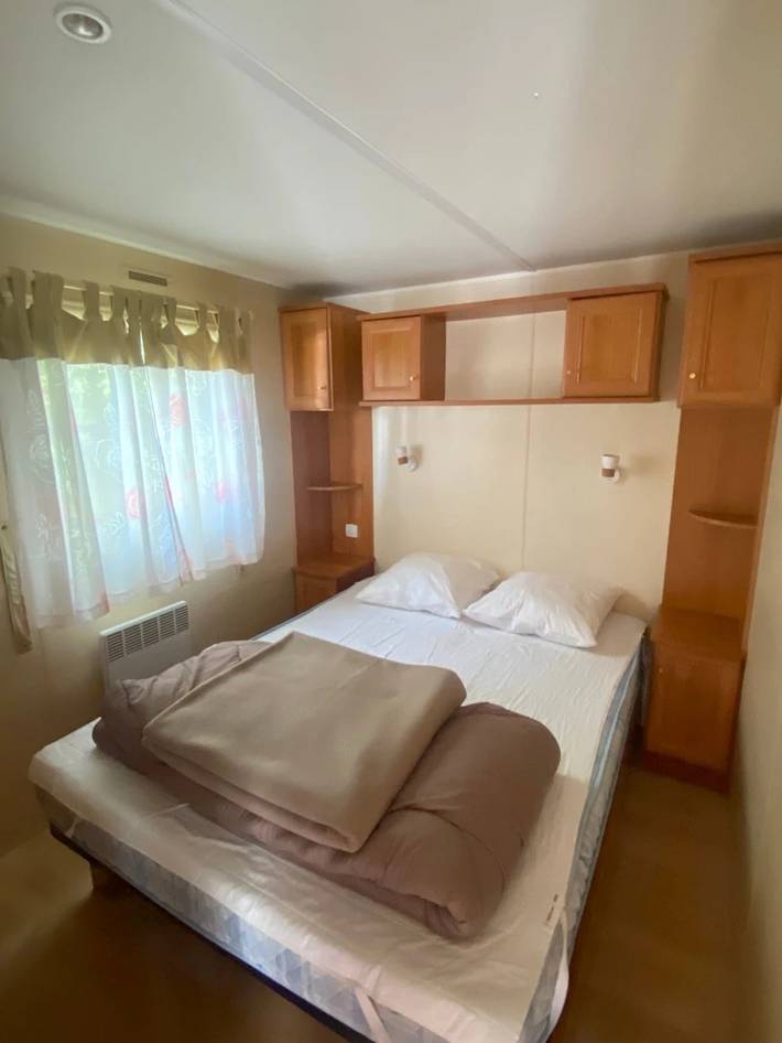 Mobil home pour 6 personnes, avec bassin pour enfant à Le Grand-Serre - 4