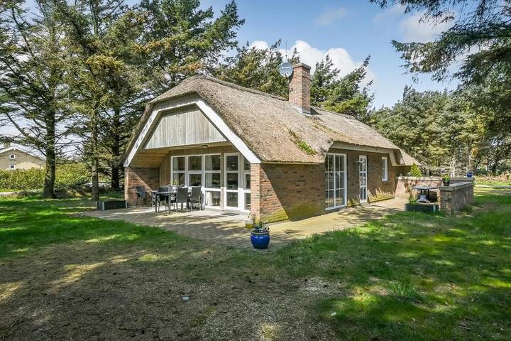 Villa for 8 personer, med sauna og jacuzzi samt balkon/terrasse - 1