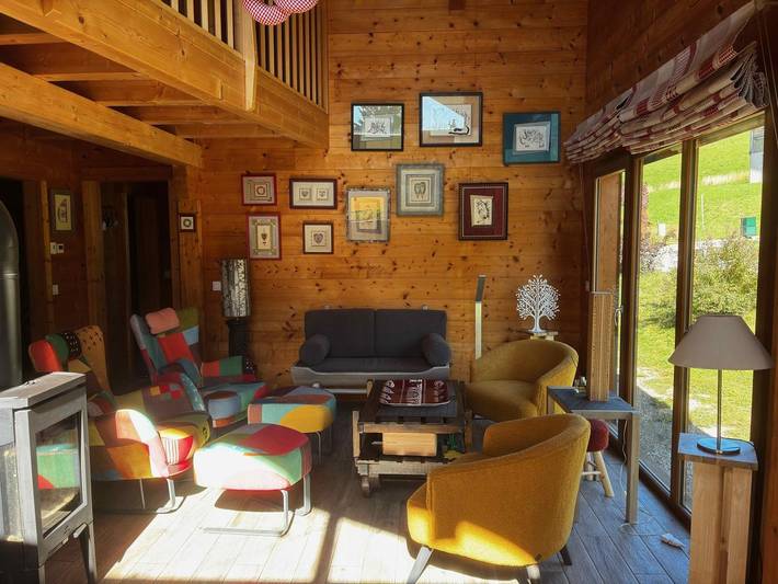 Gîte pour 6 personnes, avec Terrasse ainsi que Jardin et Sauna dans Tourisme des Hautes Combes Haut Jura La Pesse