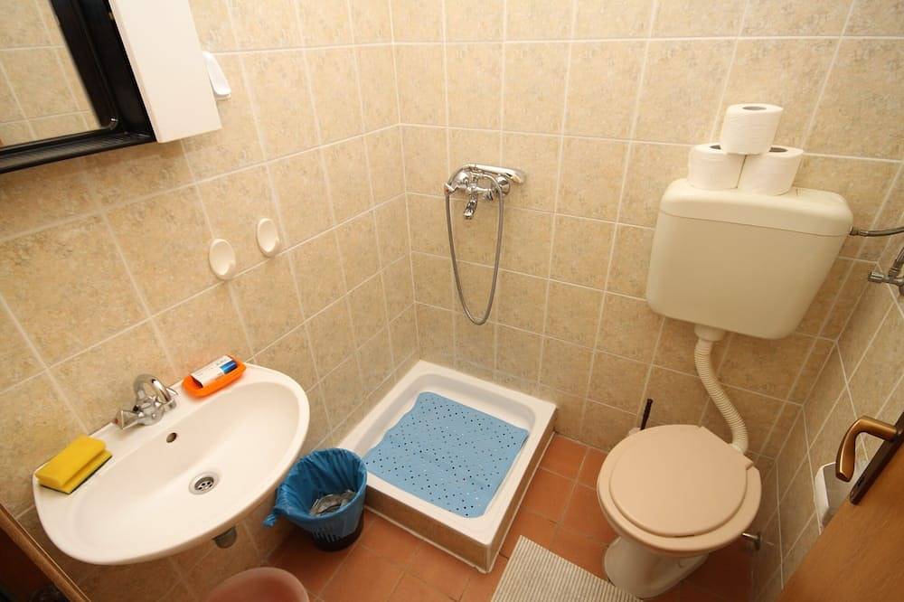 Ganze Wohnung, Studio Appartement am Strand Podgora, Makarska (As-6670-b) in Podgora, Makarska Riviera