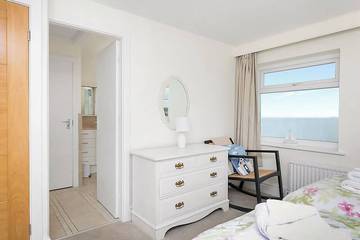 Cottage for 6 People in Moelfre, Isle of Anglesey, Photo 4