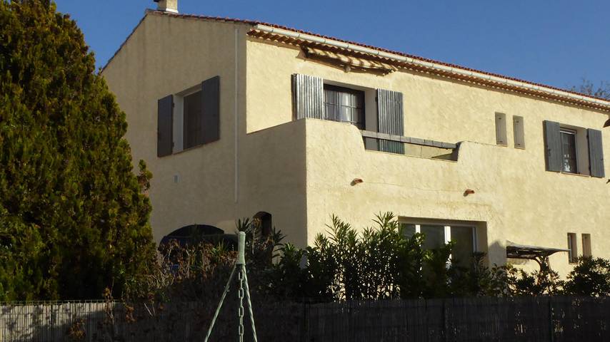 Gîte pour 8 personnes, avec jardin et terrasse