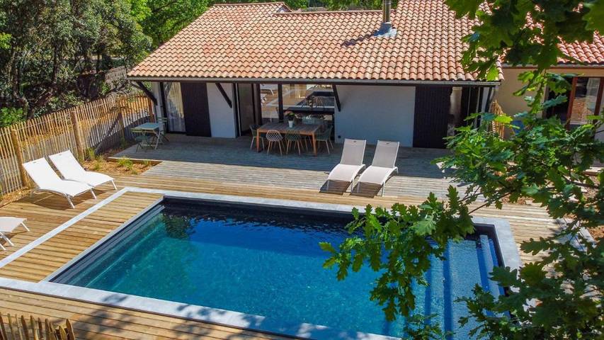 Chambre d’hôte pour 2 personnes, avec Terrasse et Jardin ainsi que Piscine et Vue à Lège-Cap-Ferret