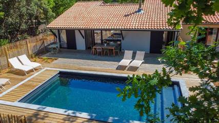 Chambre d’hôte pour 2 personnes, avec jardin et vue ainsi que piscine et terrasse à Lège-Cap-Ferret