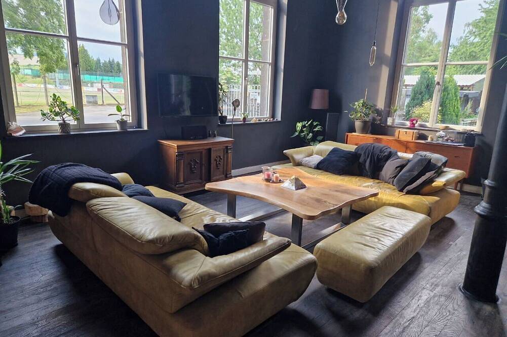 Ganze Wohnung, Alter Bahnhof Kruft mit Whirlpool, Sauna & Garten - Preise können abweichen! in Kruft, Osteifel