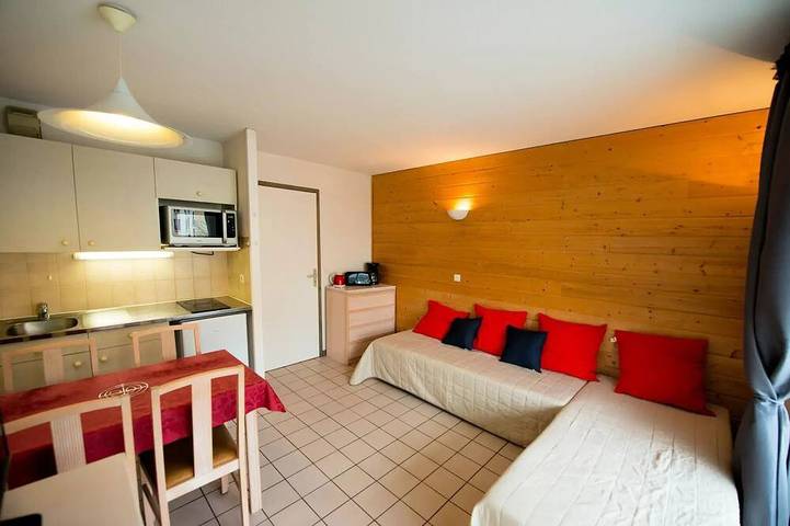 Gîte pour 4 personnes, avec terrasse, animaux acceptés dans Thermes d'Allevard - 2