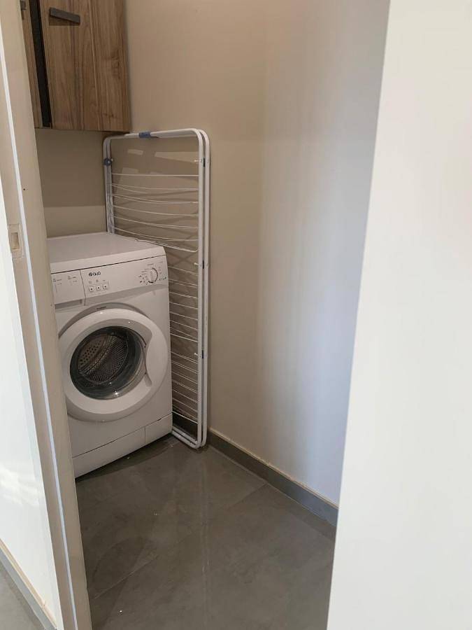 Gîte pour 8 personnes, avec vue et balcon à Valence - 4