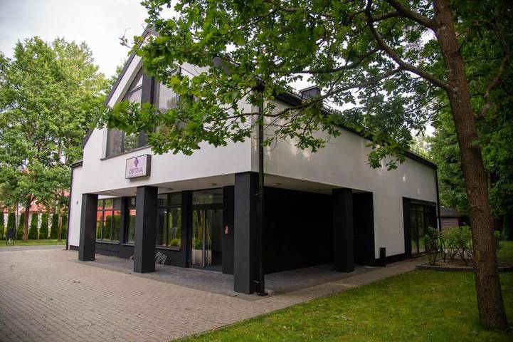 Apartament wakacyjny dla 12 osób, z ogród i taras, zwierzęta dozwolone w Roztocze