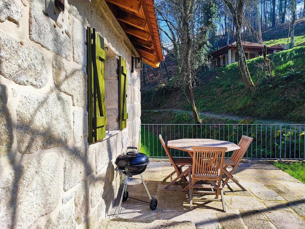 Refúgio da Moleira | Casa do Moinho | Natureza | Rio in Soalhães, Distrito do Porto