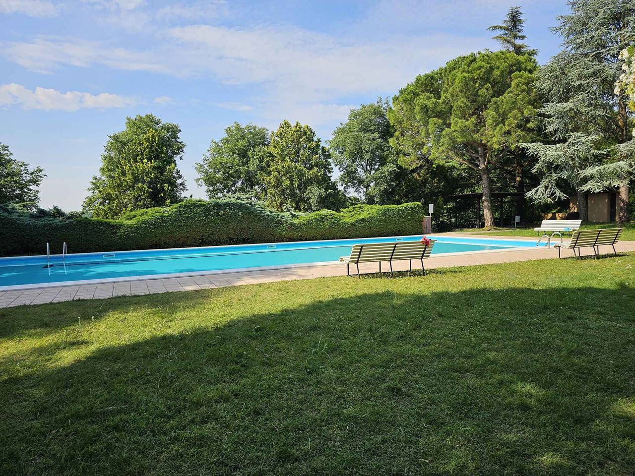 Appartamento intero, Appartamento con aria condizionata, piscina, tennis  in Lazise, Prealpi Gardesane