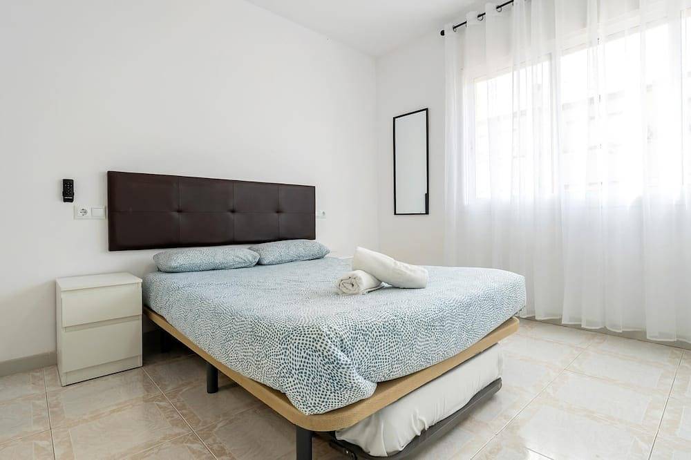 Casa con piscina y barbacoa a 200m playa in Creixell, Costa Dorada