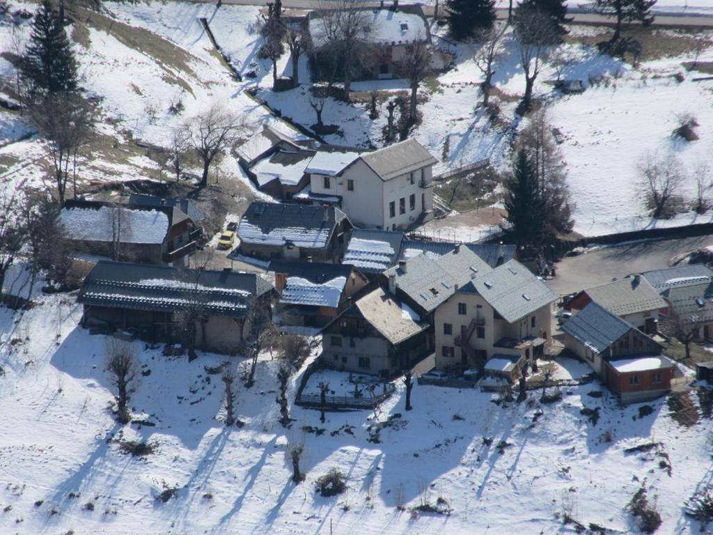 Chalet 1200 in Saint-François-Longchamp, Le Grand Domaine