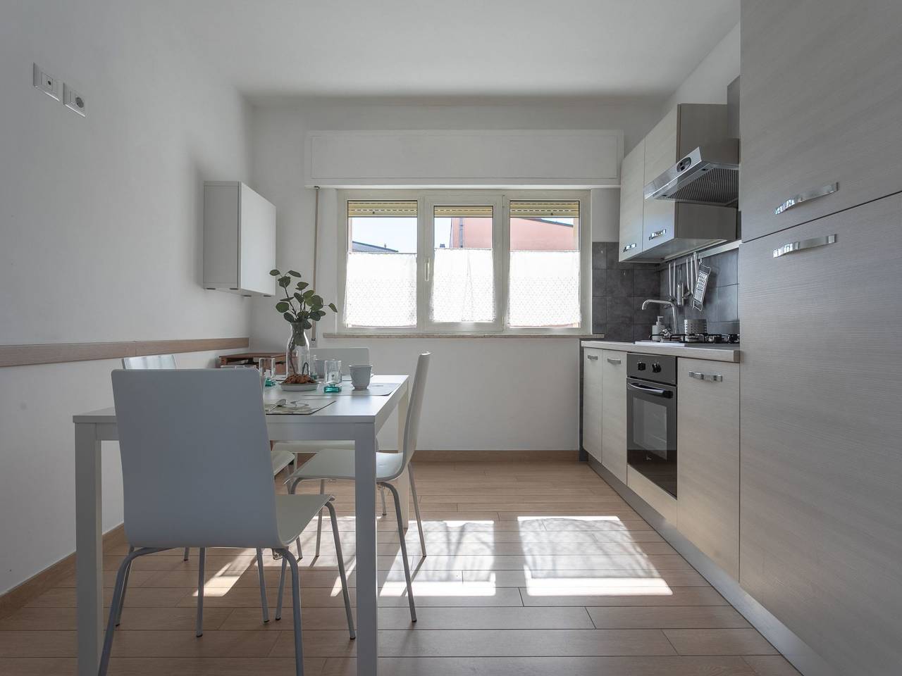 Apartamento entero, Haus am Meer -zweite Reihe- Wi-Fi, Garten in Roseto degli Abruzzi, Costa Adriatica Abruzzo