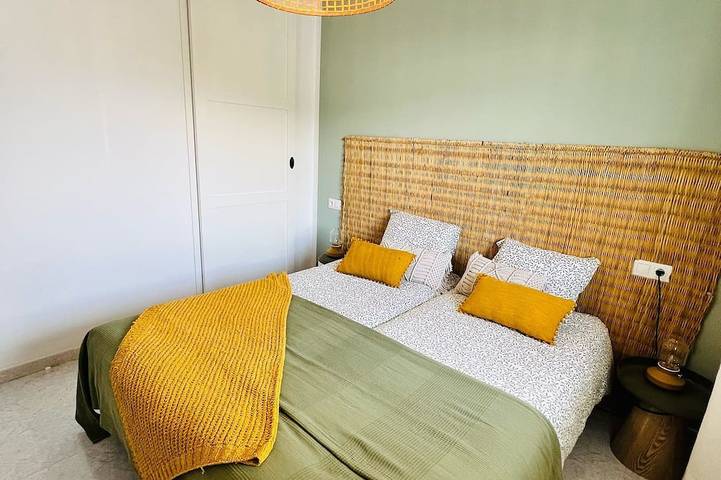 Appartement entier, Vacation apartment in Torrox-Park. Modern, bright, cozy, quiet, dogs welcome. in Torrox Pueblo, Torrox
