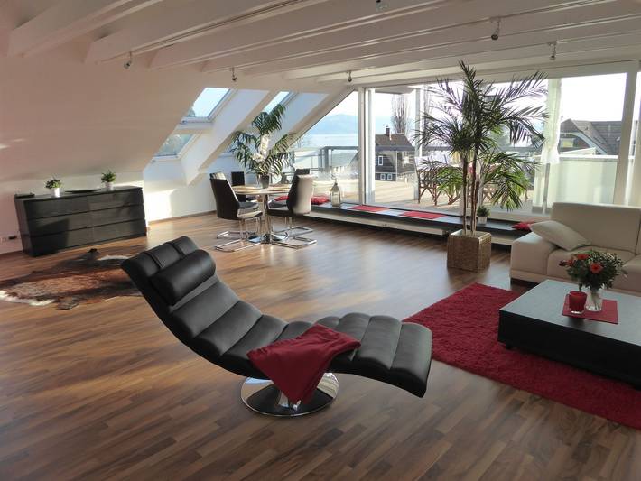 Ferienwohnung für 4 Personen, mit Balkon und Seeblick am Bodensee