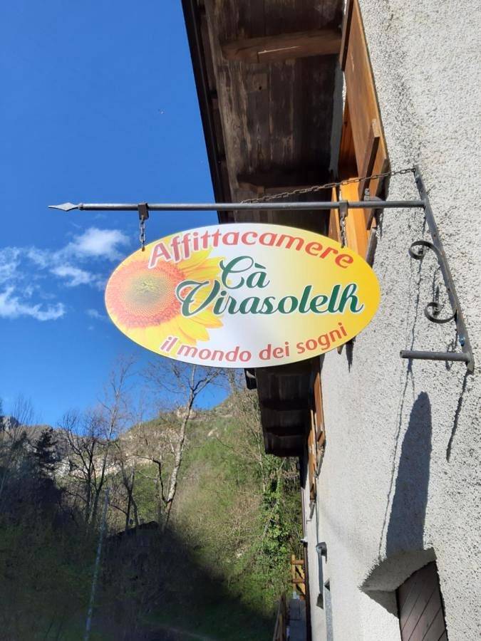 Gîte pour 2 personnes, avec vue et jardin, animaux acceptés à Macra - 4