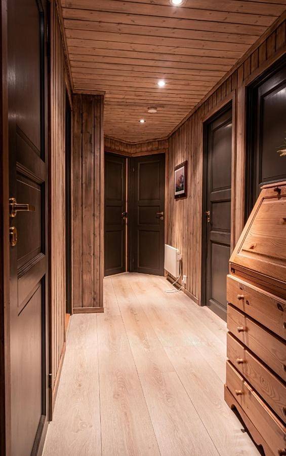 Five-Bedroom House in Sogndal