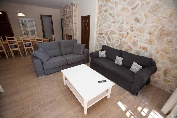 Casa rural para 10 personas, con Balcón y Terraza además de Vistas al lago y Vistas en Parque natural de las Lagunas de Ruidera