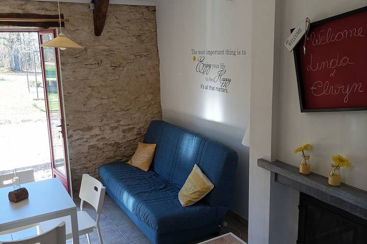 Gîte pour 2 personnes, avec jardin et piscine à Fajoles - 4