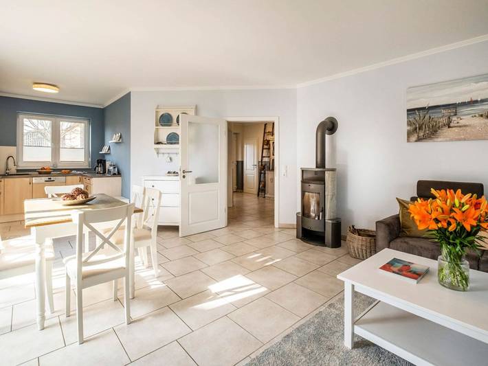 Ganze Ferienwohnung, Hooger Weg Wohnung 4 - Ferienwohnung mit Garten für Sie und Ihren Vierbeiner in Büsum, Kreis Dithmarschen
